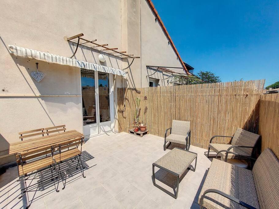 Apartment A 5 Min De L'hyper Centre A Pied Au Calme Avignon